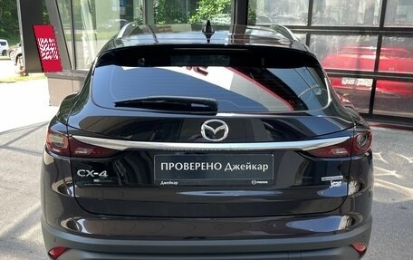 Mazda CX-4, 2023 год, 3 199 000 рублей, 7 фотография