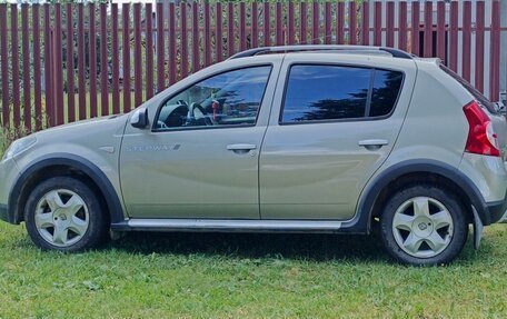 Renault Sandero I, 2011 год, 600 000 рублей, 1 фотография