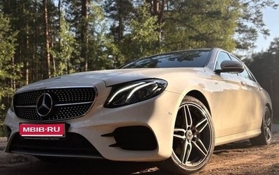 Mercedes-Benz E-Класс, 2018 год, 4 000 000 рублей, 1 фотография