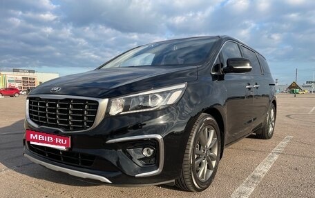 KIA Carnival III, 2019 год, 2 850 000 рублей, 2 фотография
