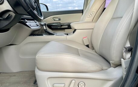 KIA Carnival III, 2019 год, 2 850 000 рублей, 5 фотография