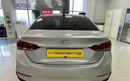 Hyundai Solaris II рестайлинг, 2018 год, 1 050 000 рублей, 4 фотография