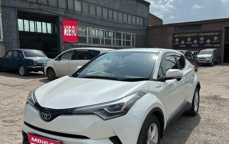 Toyota C-HR I рестайлинг, 2019 год, 1 900 000 рублей, 1 фотография
