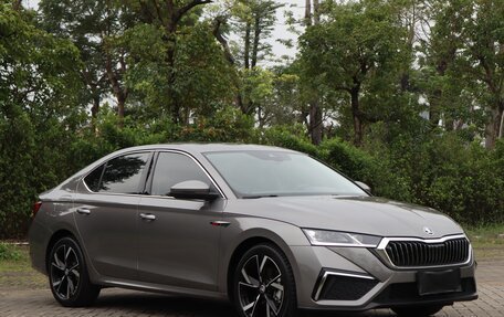 Skoda Octavia IV, 2021 год, 1 960 000 рублей, 1 фотография