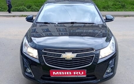 Chevrolet Cruze II, 2014 год, 800 000 рублей, 1 фотография