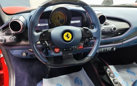 Ferrari F8, 2021 год, 27 500 000 рублей, 7 фотография