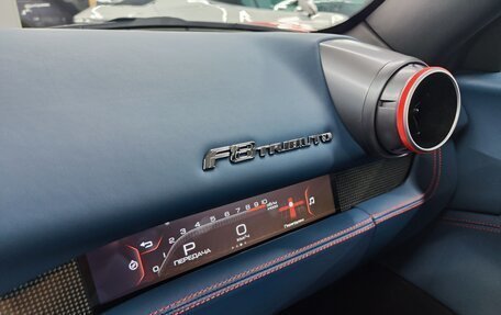 Ferrari F8, 2021 год, 27 500 000 рублей, 12 фотография