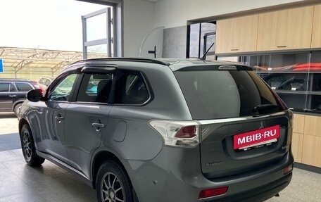 Mitsubishi Outlander III рестайлинг 3, 2012 год, 1 500 000 рублей, 6 фотография