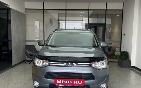 Mitsubishi Outlander III рестайлинг 3, 2012 год, 1 500 000 рублей, 2 фотография