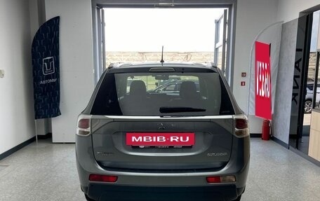 Mitsubishi Outlander III рестайлинг 3, 2012 год, 1 500 000 рублей, 5 фотография