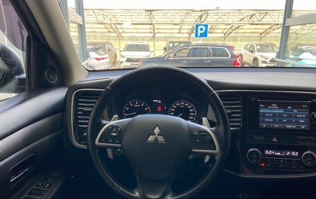 Mitsubishi Outlander III рестайлинг 3, 2012 год, 1 500 000 рублей, 9 фотография