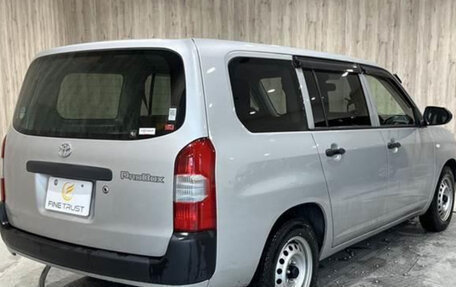 Toyota Probox I, 2022 год, 895 000 рублей, 4 фотография