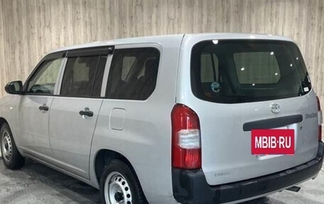 Toyota Probox I, 2022 год, 895 000 рублей, 6 фотография