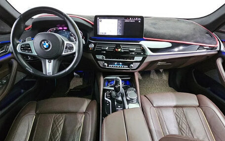 BMW 5 серия, 2021 год, 3 310 010 рублей, 7 фотография