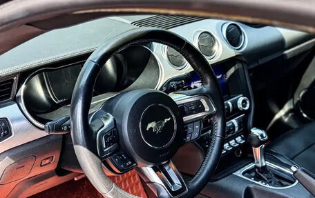 Ford Mustang VI рестайлинг, 2021 год, 2 450 690 рублей, 9 фотография