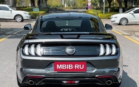 Ford Mustang VI рестайлинг, 2021 год, 2 450 690 рублей, 7 фотография