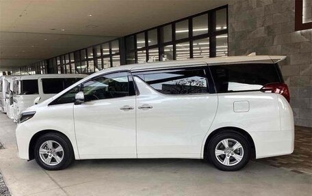 Toyota Alphard III, 2022 год, 4 435 000 рублей, 5 фотография