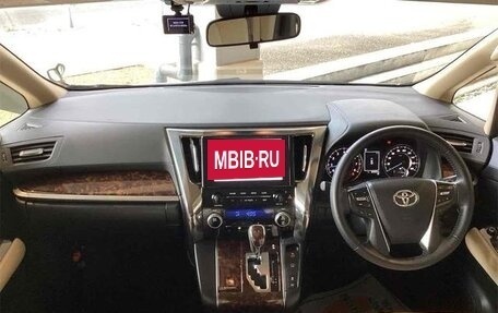 Toyota Alphard III, 2022 год, 4 435 000 рублей, 14 фотография