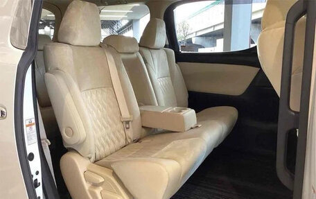 Toyota Alphard III, 2022 год, 4 435 000 рублей, 30 фотография