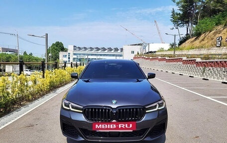 BMW 5 серия, 2021 год, 4 467 027 рублей, 2 фотография
