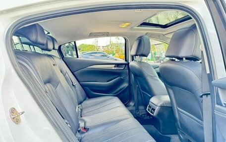 Mazda 6, 2021 год, 2 000 000 рублей, 30 фотография