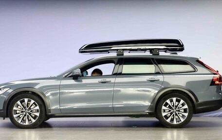 Volvo V90 Cross Country I рестайлинг, 2022 год, 3 510 000 рублей, 2 фотография