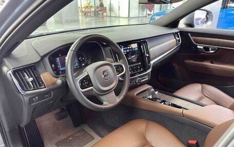 Volvo V90 Cross Country I рестайлинг, 2022 год, 3 510 000 рублей, 9 фотография