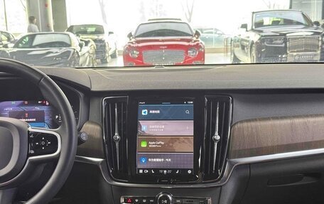 Volvo V90 Cross Country I рестайлинг, 2022 год, 3 510 000 рублей, 13 фотография