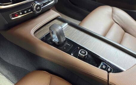 Volvo V90 Cross Country I рестайлинг, 2022 год, 3 510 000 рублей, 14 фотография