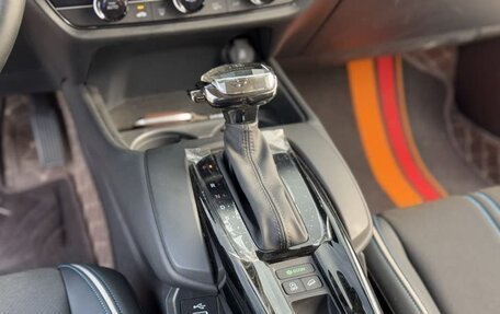 Honda HR-V, 2023 год, 2 300 000 рублей, 14 фотография