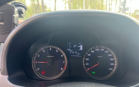 Hyundai Solaris II рестайлинг, 2014 год, 599 999 рублей, 9 фотография