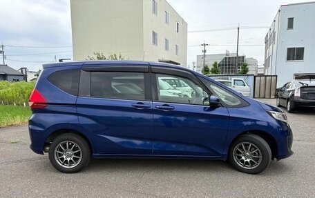 Honda Freed II, 2024 год, 1 000 000 рублей, 4 фотография