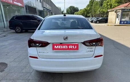 Buick Excelle III, 2022 год, 950 000 рублей, 4 фотография