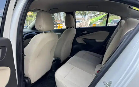 Buick Excelle III, 2022 год, 950 000 рублей, 7 фотография