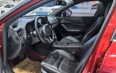 Mazda CX-4, 2022 год, 2 100 000 рублей, 5 фотография