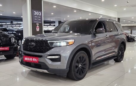 Ford Explorer VI, 2022 год, 3 000 090 рублей, 1 фотография