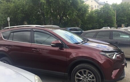 Toyota RAV4, 2019 год, 3 500 000 рублей, 1 фотография