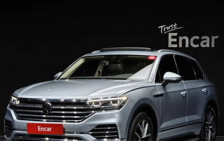 Volkswagen Touareg III, 2022 год, 4 670 000 рублей, 1 фотография