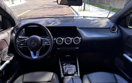 Mercedes-Benz EQA, 2022 год, 2 896 111 рублей, 4 фотография