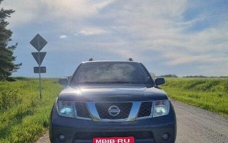 Nissan Pathfinder, 2007 год, 800 000 рублей, 2 фотография