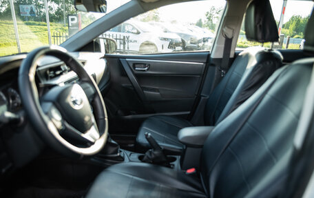 Toyota Corolla, 2013 год, 1 100 000 рублей, 14 фотография