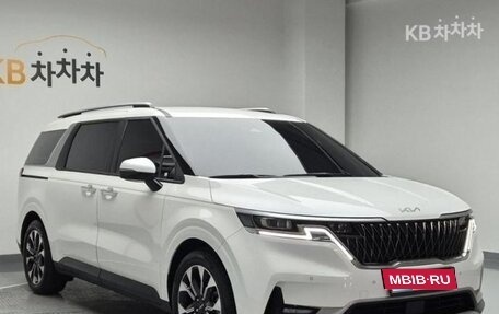 KIA Carnival, 2021 год, 2 800 000 рублей, 2 фотография