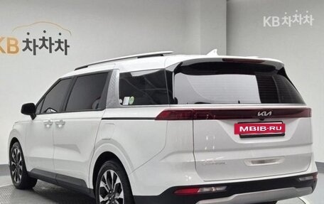 KIA Carnival, 2021 год, 2 800 000 рублей, 3 фотография