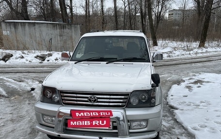 Toyota Land Cruiser Prado 90 рестайлинг, 2000 год, 1 550 000 рублей, 3 фотография