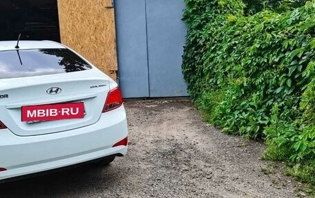 Hyundai Solaris II рестайлинг, 2015 год, 1 190 000 рублей, 3 фотография