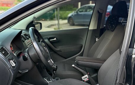 Volkswagen Polo VI (EU Market), 2013 год, 745 000 рублей, 11 фотография