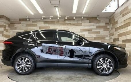 Toyota Harrier, 2024 год, 2 350 000 рублей, 8 фотография