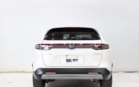 Honda Vezel, 2023 год, 2 060 000 рублей, 5 фотография