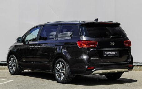 KIA Carnival III, 2019 год, 2 780 000 рублей, 2 фотография