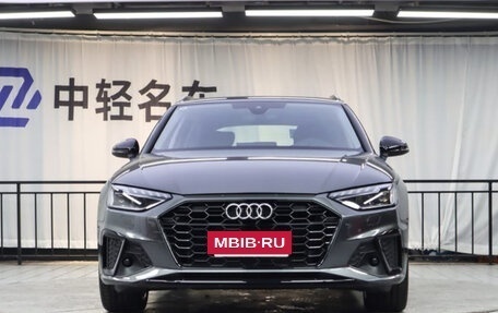 Audi A4, 2022 год, 2 550 000 рублей, 2 фотография